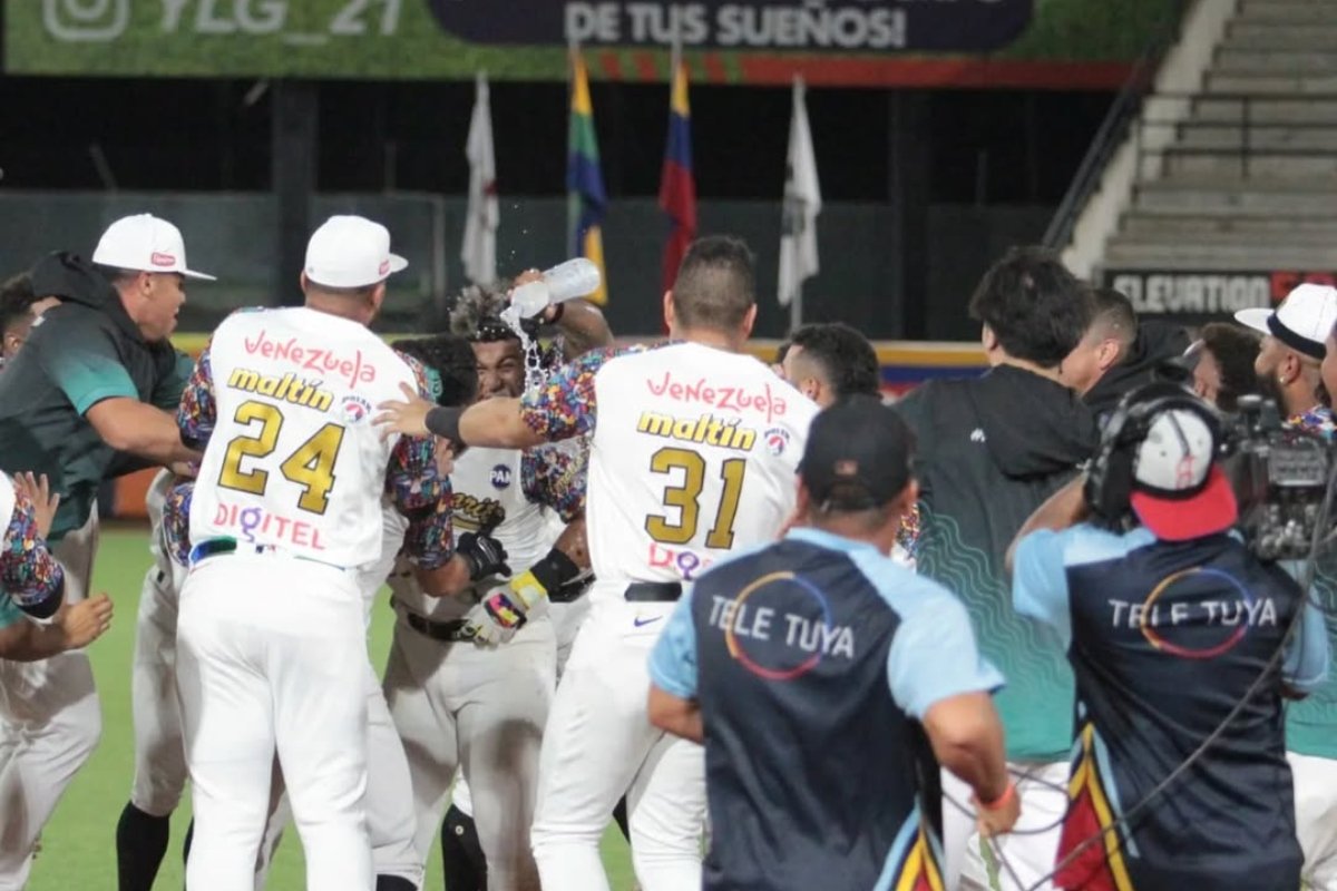 Margarita compra el boleto al Round Robin gracias a su explosión ofensiva y compromete al Caracas [+VIDEOS]