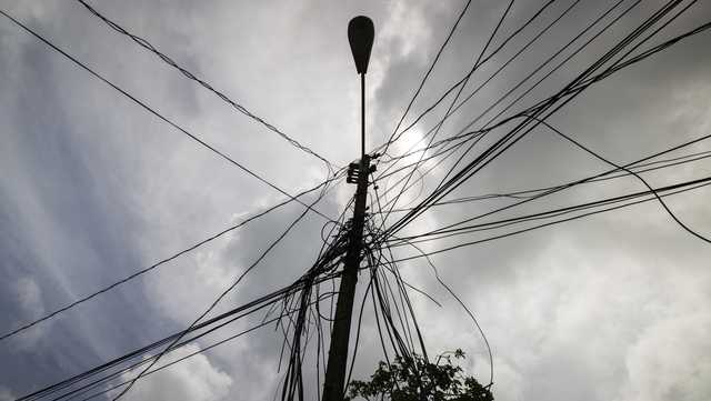 Casi todo Puerto Rico está sin electricidad en la víspera de Año Nuevo