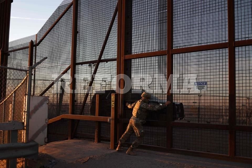 Cierra Trump frontera a solicitantes de asilo