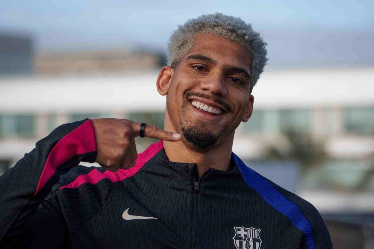 El Barça recela del presunto ‘sí’ de Ronald Araujo a la Juventus