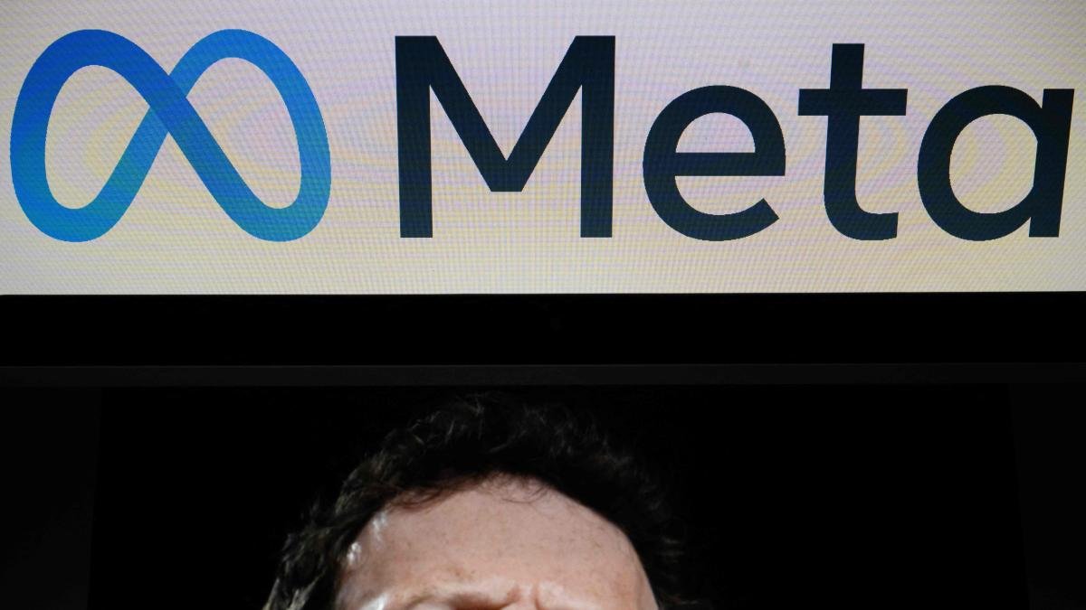 Elon y Mark cabalgan juntos, por Màrius Carol