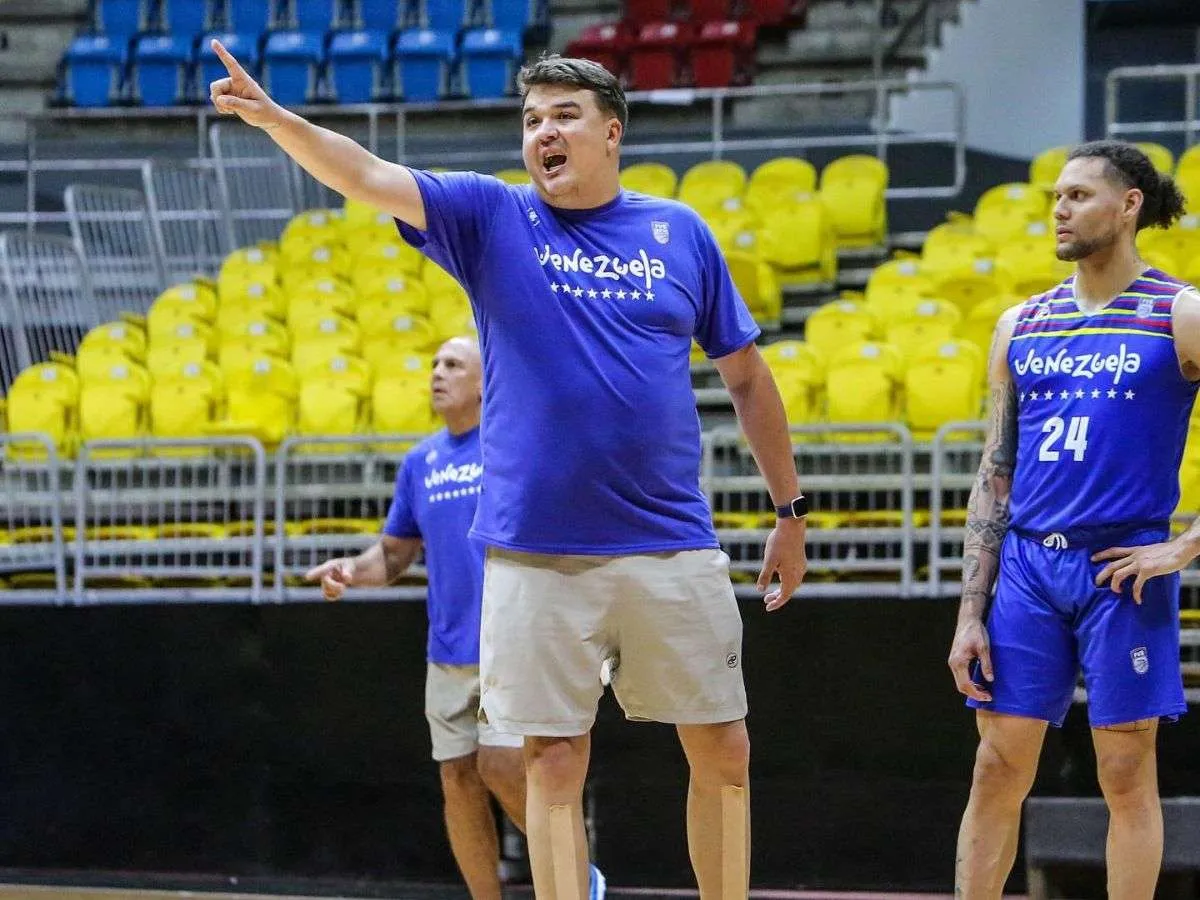 Daniel Seoane no seguirá como entrenador de la selección de baloncesto