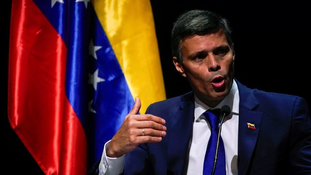 Venezuela pide a la Interpol "alerta roja" contra el opositor Leopoldo López