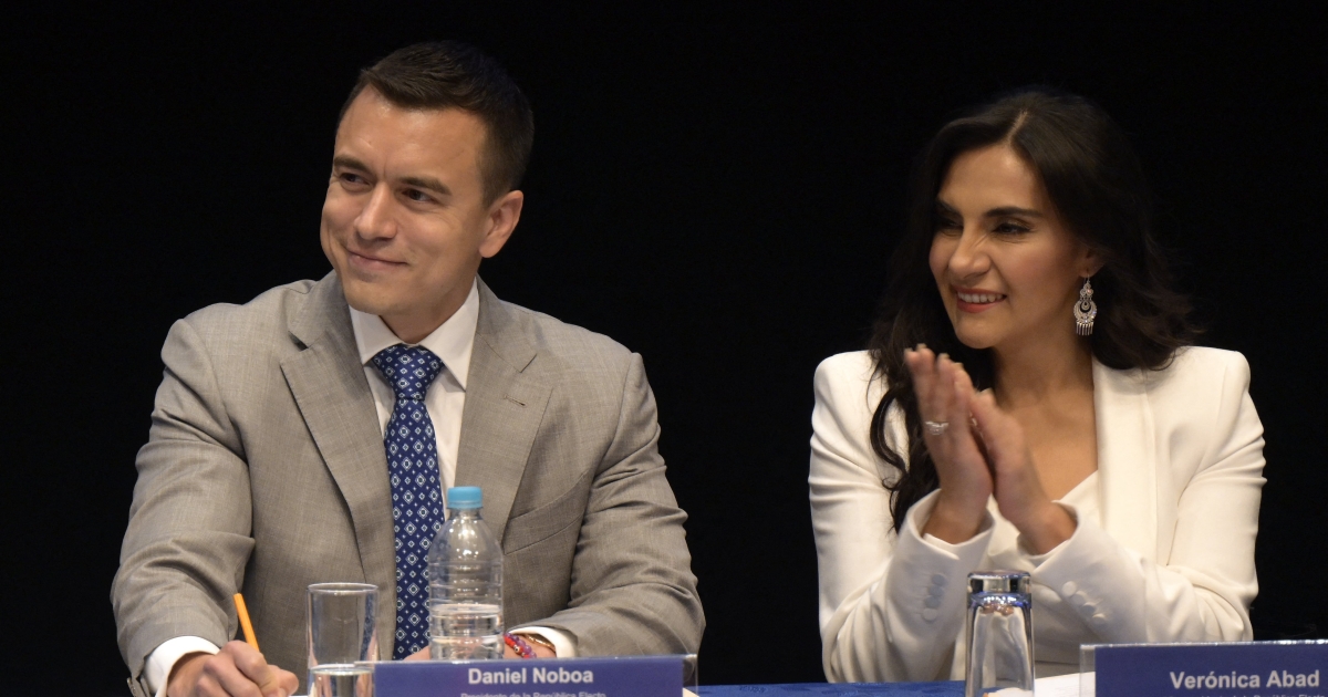 Presidente de Ecuador designa una nueva vicepresidenta