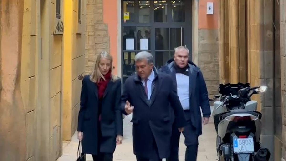 ¿Se queda Araujo? Silencio del presidente…
