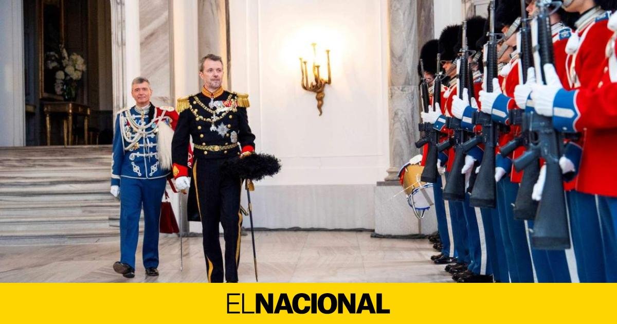 ¿Por qué el rey de Dinamarca ha cambiado el escudo de armas del país en plena polémica por Groenlandia?