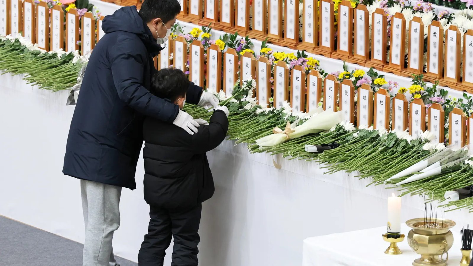 Una de las cajas negras del avión surcoreano accidentado será enviada a EE.UU.