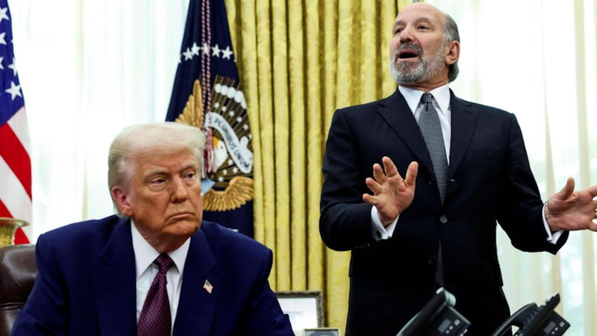 Trump ordena aplicar impuestos comerciales recíprocos a nivel global.