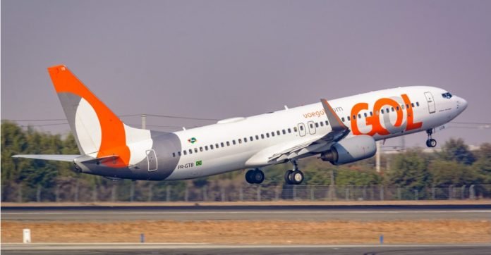 Línea aérea brasileña suspende momentáneamente venta de boletos hacia Caracas