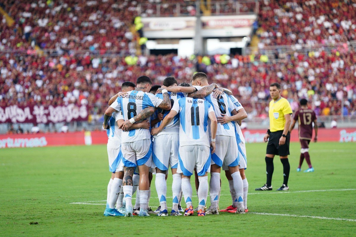 Los resultados de la fecha 13 de las Eliminatorias Sudamericanas y la tabla de posiciones DEPORTES El Intransigente