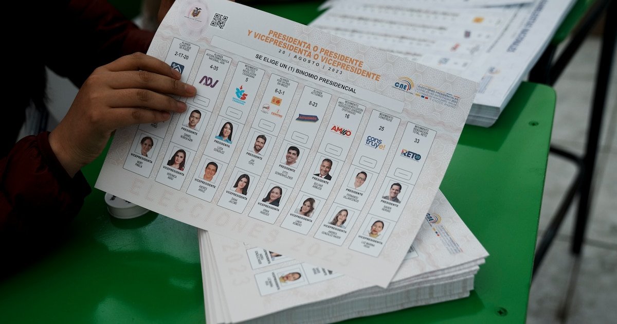 Ecuador denunció que las actas electorales no utilizadas en Venezuela fueron secuestradas por oficiales del régimen de Nicolás Maduro