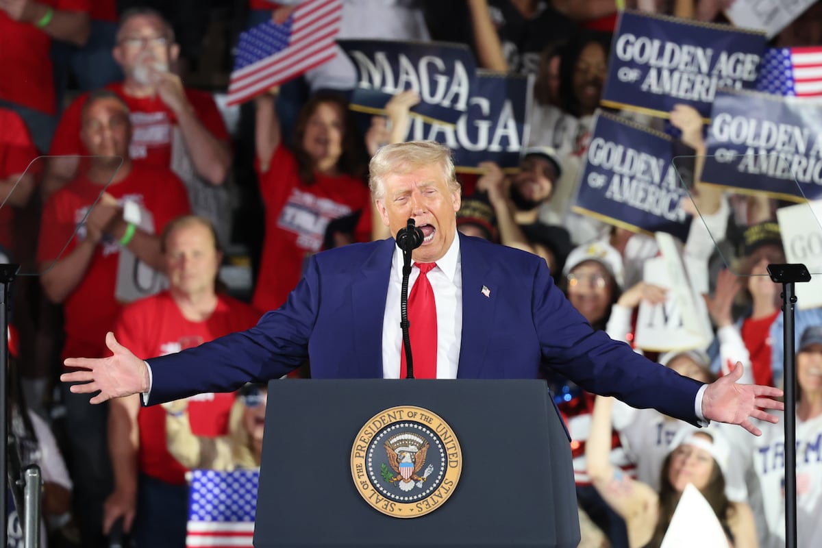 Trump celebra sus primeros 100 días en el poder con elogios a sí mismo y burlas contra sus rivales | Internacional