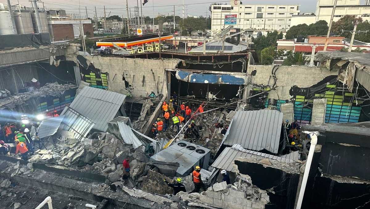 Techo de discoteca en República Dominicana se desploma