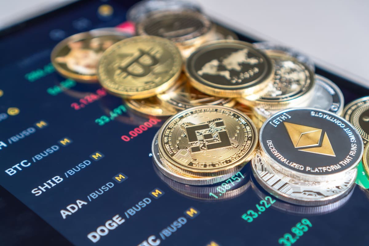 El mercado cripto se desploma y bitcoin cotiza por debajo de los US.000
