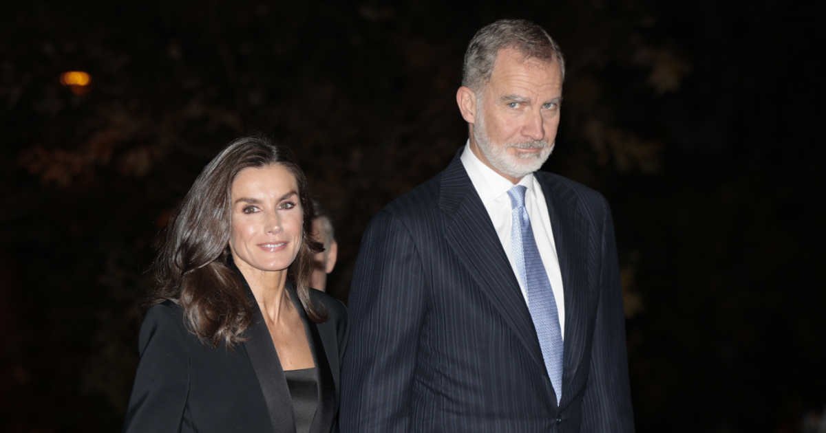 Sale a la luz el gesto privado de los reyes Felipe y Letizia con la familia de Mario Vargas Llosa tras su muerte: sus hijos, conmovidos
