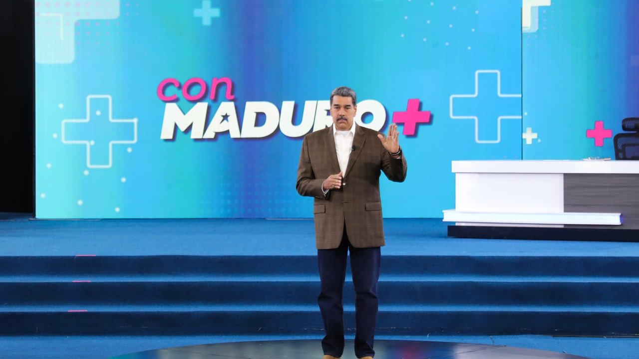 Maduro acusa a Bukele de actuar con “esquemas nazis” tras su propuesta de canjear a “presos políticos” a cambio de 252 venezolanos deportados