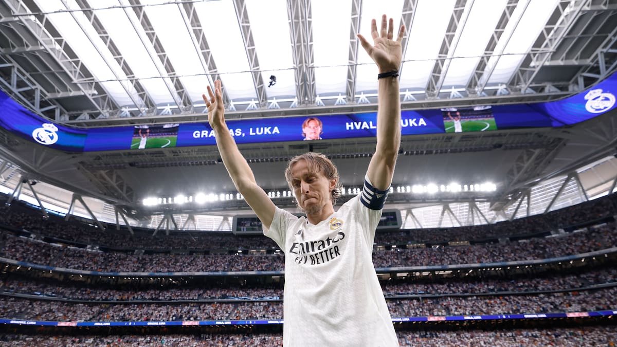 El Bernabéu se rinde a Ancelotti y Modric en un emocionante último día: “El Madrid ha aprendido y está mejorando en despedir a sus leyendas” | Fútbol
