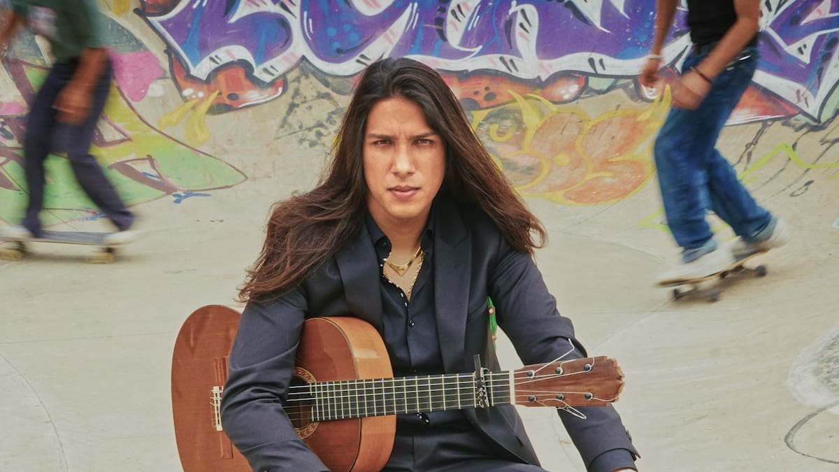 Reggaetón, pop…. y flamenco: José del Tomate, el artista español que se ha colado en ‘Latina Foreva’ de Karol G | Música