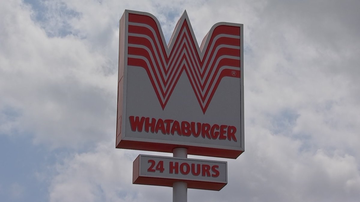Piden casi  millón a Whataburger por no quitar cebolla de orden – Telemundo Dallas (39)