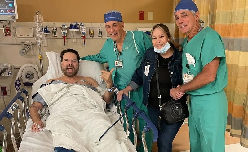 George Harris agradece a médico venezolano tras ser operado de emergencia