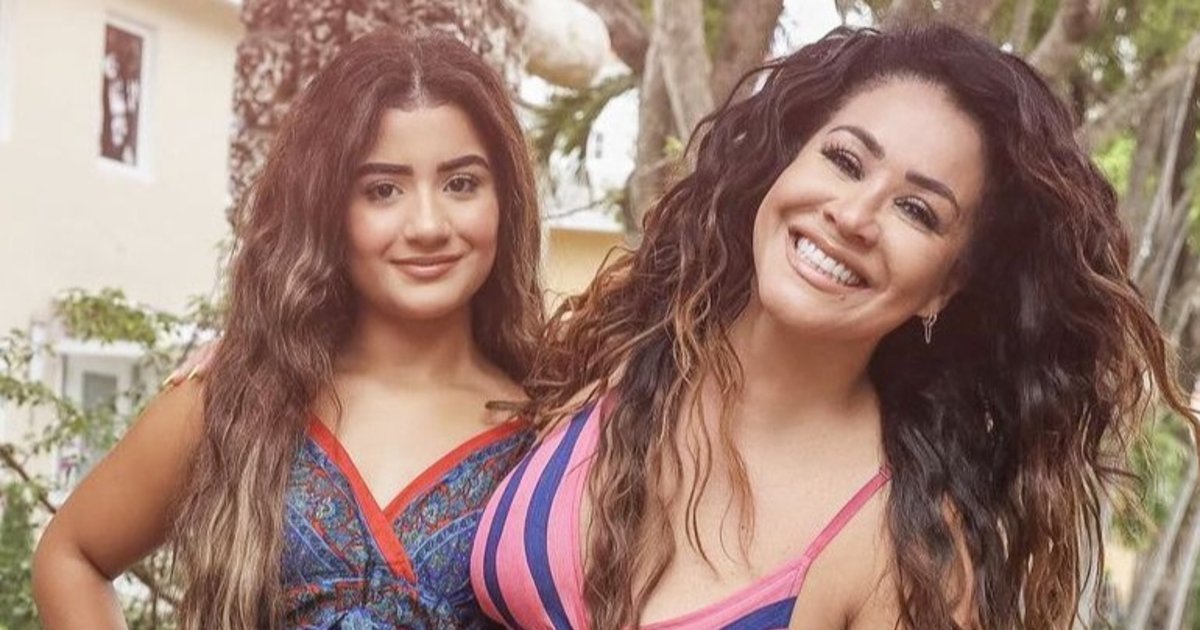 Hija de Carolina Sandoval eclipsa las redes con diminuto bikini