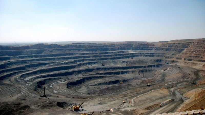 Trump dice que Xi acordó reiniciar el flujo de minerales cruciales, pero es probable que China no renuncie a esa carta