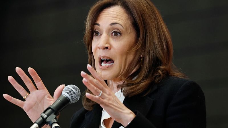 Kamala Harris denuncia las redadas del ICE y de la Guardia Nacional como parte de la “agenda cruel y calculada” de Trump